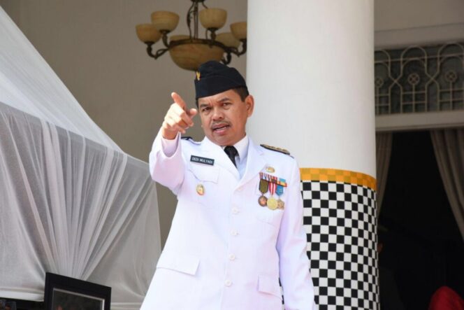 
					Viral Video Kuasa Hukum Ormas GRIB Sampaikan Pesan Ketua Umum Ke Dedy Mulyadi