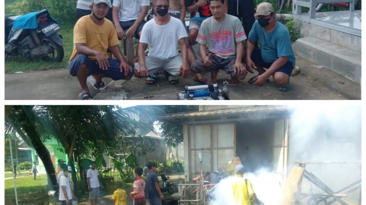 Cegah Penyakit Demam Berdarah Dengue (DBD) Warga Perum Kota Serang Baru Grande 3 Blok H RT 03 RW 08 Adakan Fogging
