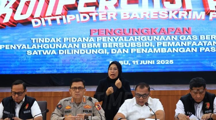 Bareskrim Polri melalui Direktorat Tindak Pidana Tertentu (Dittipidter) memastikan akan menyelidiki kasus tambang nikel di Raja Ampat