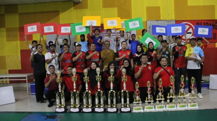 Disdik Sukses Gelar Cabor Bulutangkis Pada O2SN Tingkat Kabupaten Bekasi