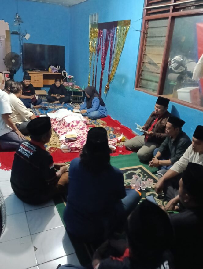 
					Innalilahi Wa Innailaihi Rojiun, Telah Berpulang ke Rahmatullah Almarhumah Ibu Muthiah Ibunda Kita (Ibunda dari Ibu Rina) Komisaris Umum Media Pari