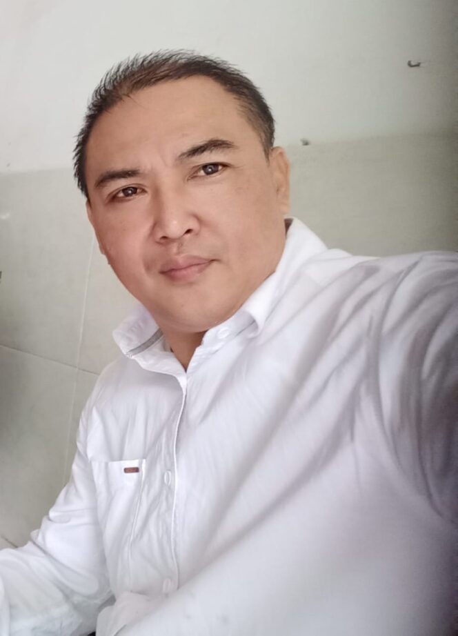 
					Alex Pandawa Lima Kirim Surat untuk Pak Presiden Prabowo Terkait mirisnya Pendidikan di Indonesia khusunya di Wilayah Sumatera Selatan.