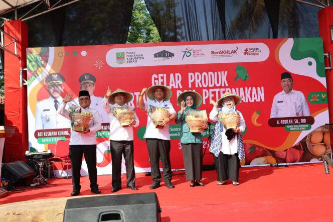 
					Bangkitkan Kekuatan Pertanian, Wabup Bekasi Dorong Anak Muda Jadi Pelopor Petani Modern