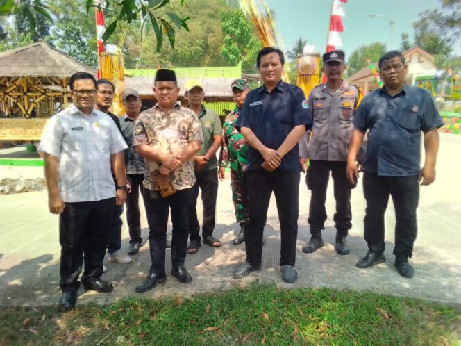
					Taman Wisata Ridogalih Asri Resmi Diluncurkan Masyarakat Menyambut Baik Pembukaan Wisata Tersebut