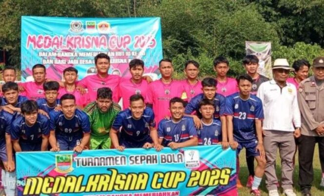 
					Dalam Rangka Menyambut Tiga HUT Bersejarah 80,75 dan 42, H.Samid Secara Resmi Buka Turnamen Medalkrisna Cup