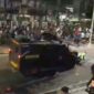 Innalillahi.Demo Di Pejompongan Memakan Korban Driver Ojol Dilindas Mobil Baracuda SatBrimob