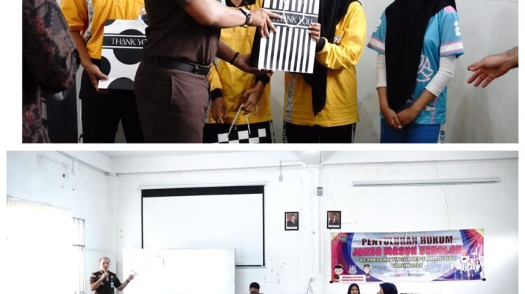 Kejati Kepri Kunjungi SMK Negeri 8 Batam, Ajak Pelajar Hindari Narkoba, Lawan Bullying, dan Cerdas Bermedsos.