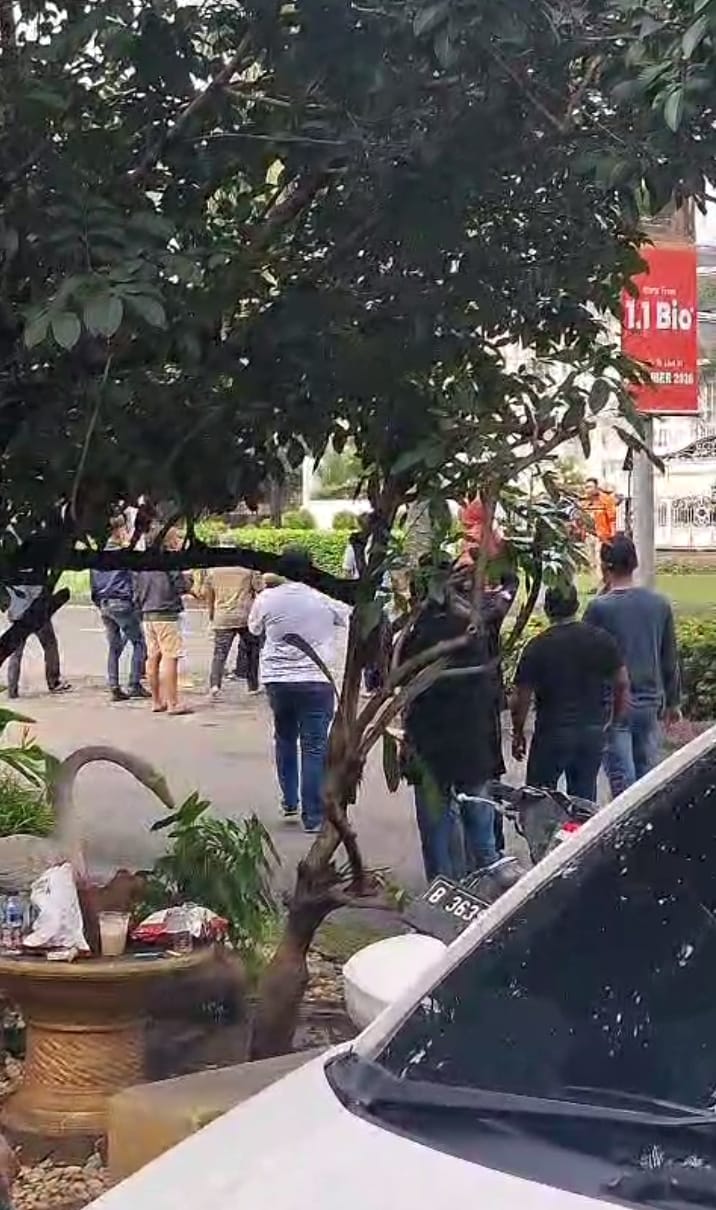 Klarifikasi Peristiwa Kota Wisata: Kehadiran Dua Anggota Polri Murni Untuk Lindungi Warga