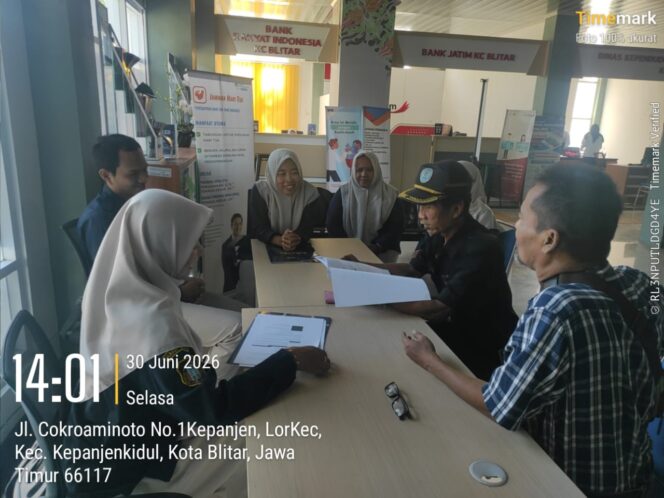 
					Apakah Menerima Ganti Rugi Pembangunan CV Super Top Melanggar Hukum?